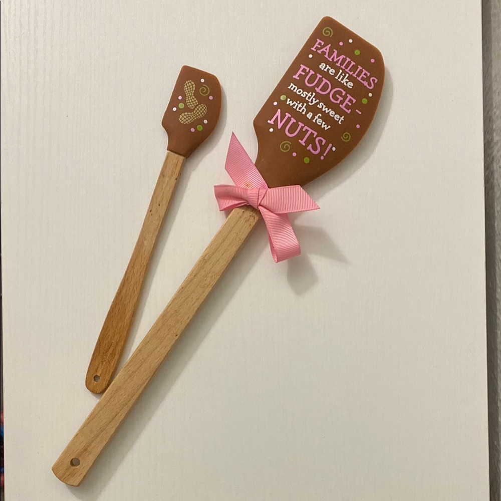 Brown and Pink Decorative Spatula Set with Pink Bow